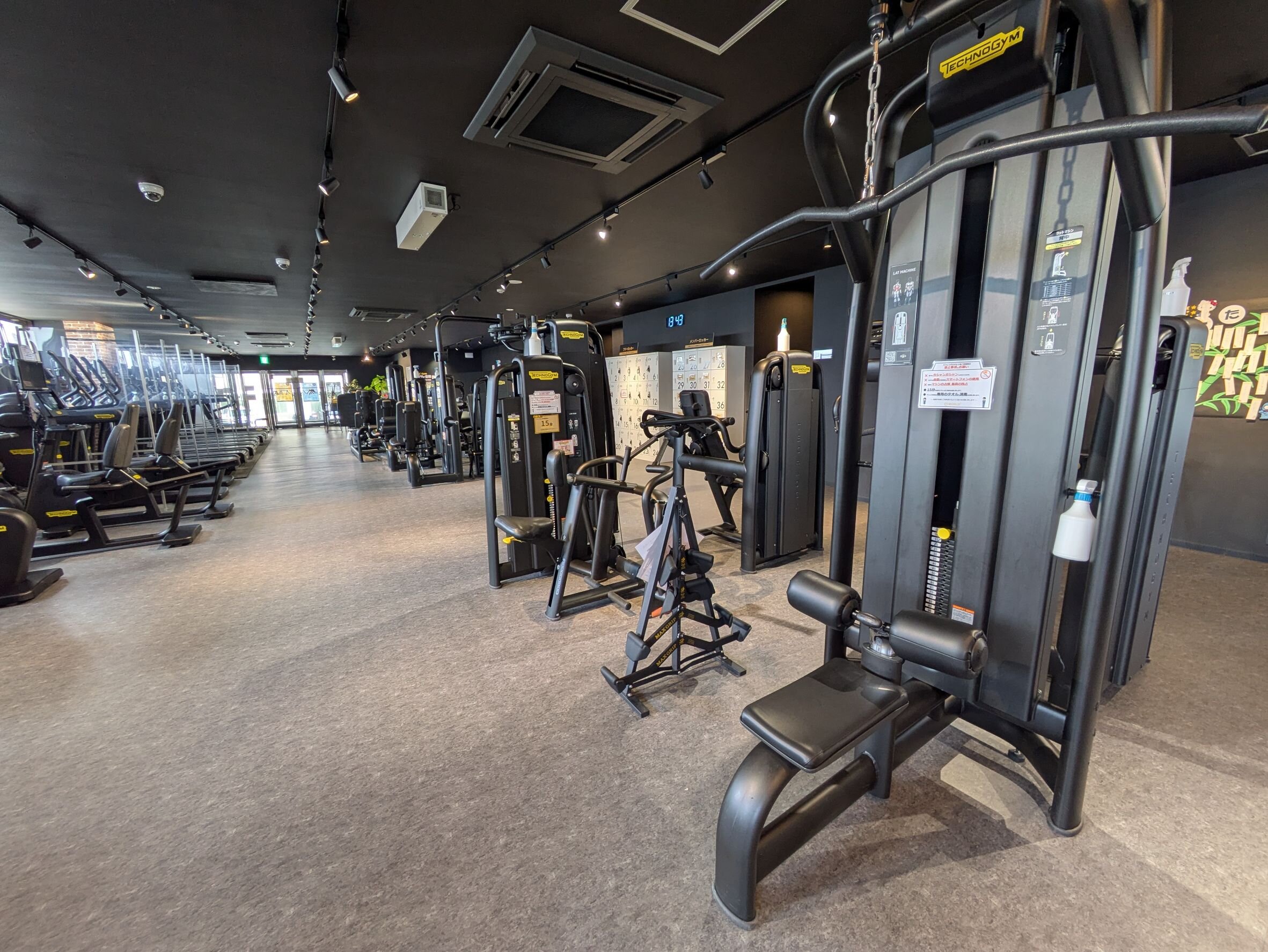 初心者～上級者まで満足できるマシンラインナップ！（ 河内国分駅前店|大阪府柏原市のフィットネスジム）