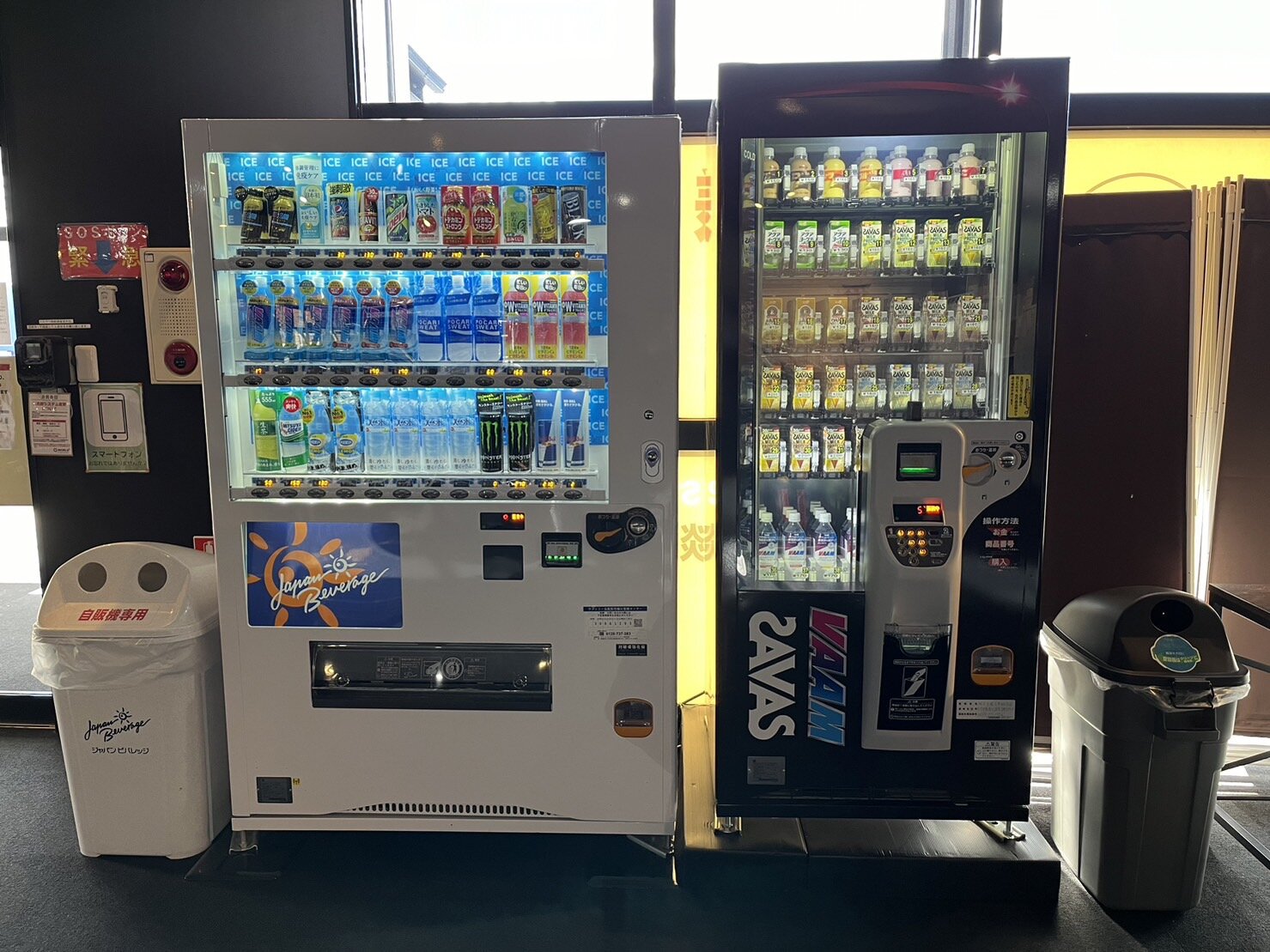 自動販売機2台完備。プロテインも揃えています！（日光今市店|栃木県日光市のフィットネスジム）