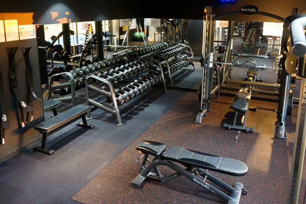 ワールドプラスジム 流通団地店 店舗を探す ワールドプラスジム