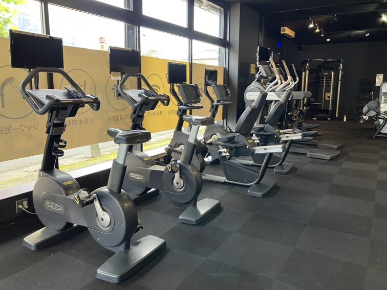 バイク、クロストレーナー完備！（銚子店|千葉県銚子市のフィットネスジム）